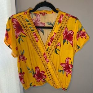 Guess Yellow Floral Short-Sleeve Blouse